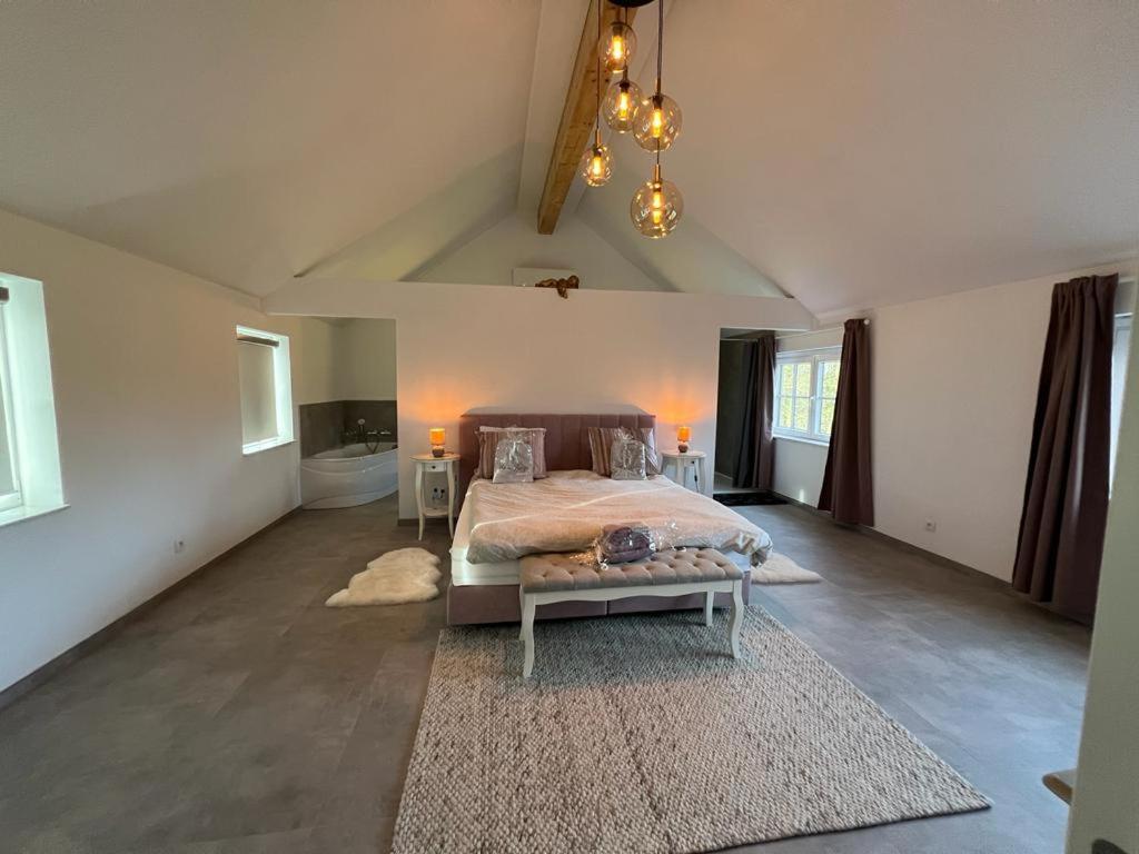 Horse Lodge De Belian Hannut Экстерьер фото
